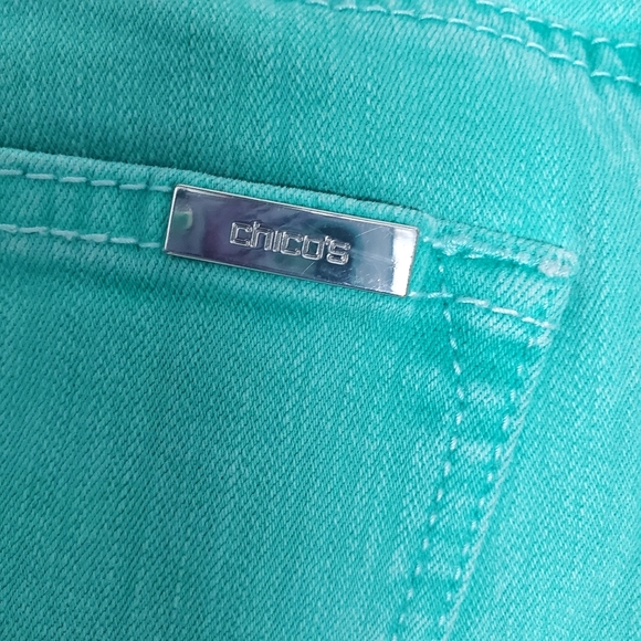 So Slimming by Chico's   Green Skinny jean - Picture 4 of 8